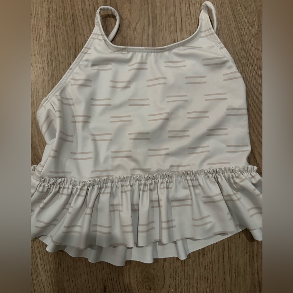 Kortni jeane 8/9 taupe dashes peplum top